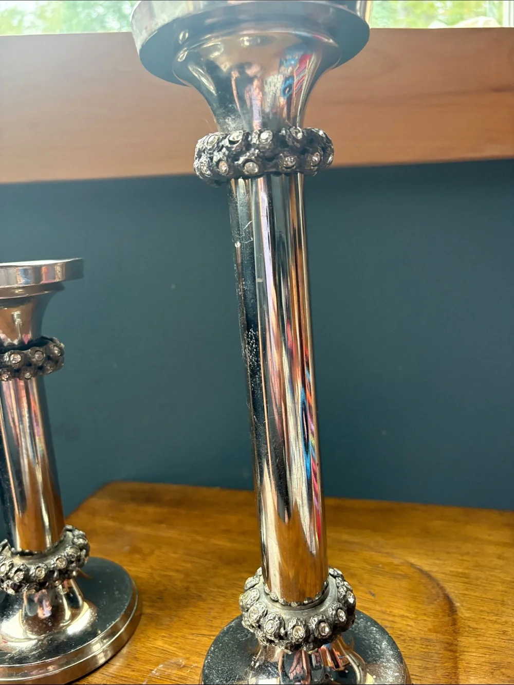 Candlesticks with crystals set